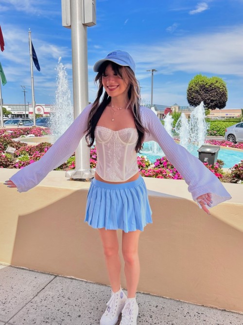 Baylee-Christine-MaybeBaylee-R065.jpg