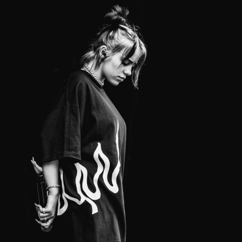 Billie-Eilish-R039.jpg