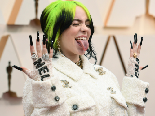Billie-Eilish-R049.png