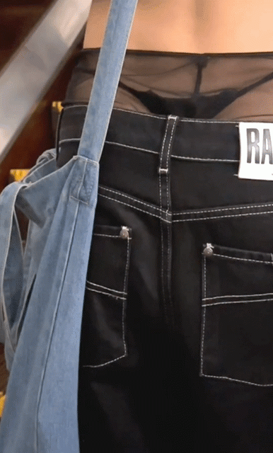 Black-thong-Whale-Tail2ac1a7e1943f33634.gif