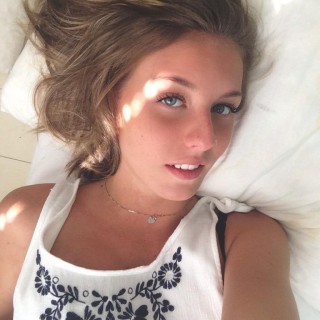 CFoKk1FW0AA8JMj5b177d3030efd9a4