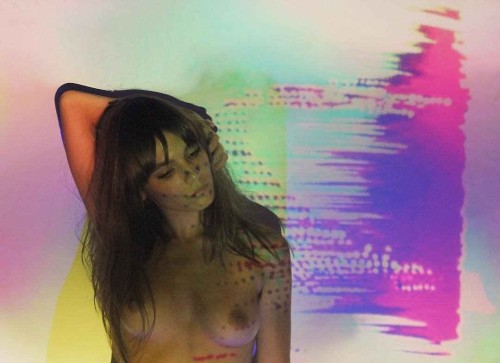 Caitlin-Stasey-Nude-3_8729139a0bb111ee2eb150.jpg