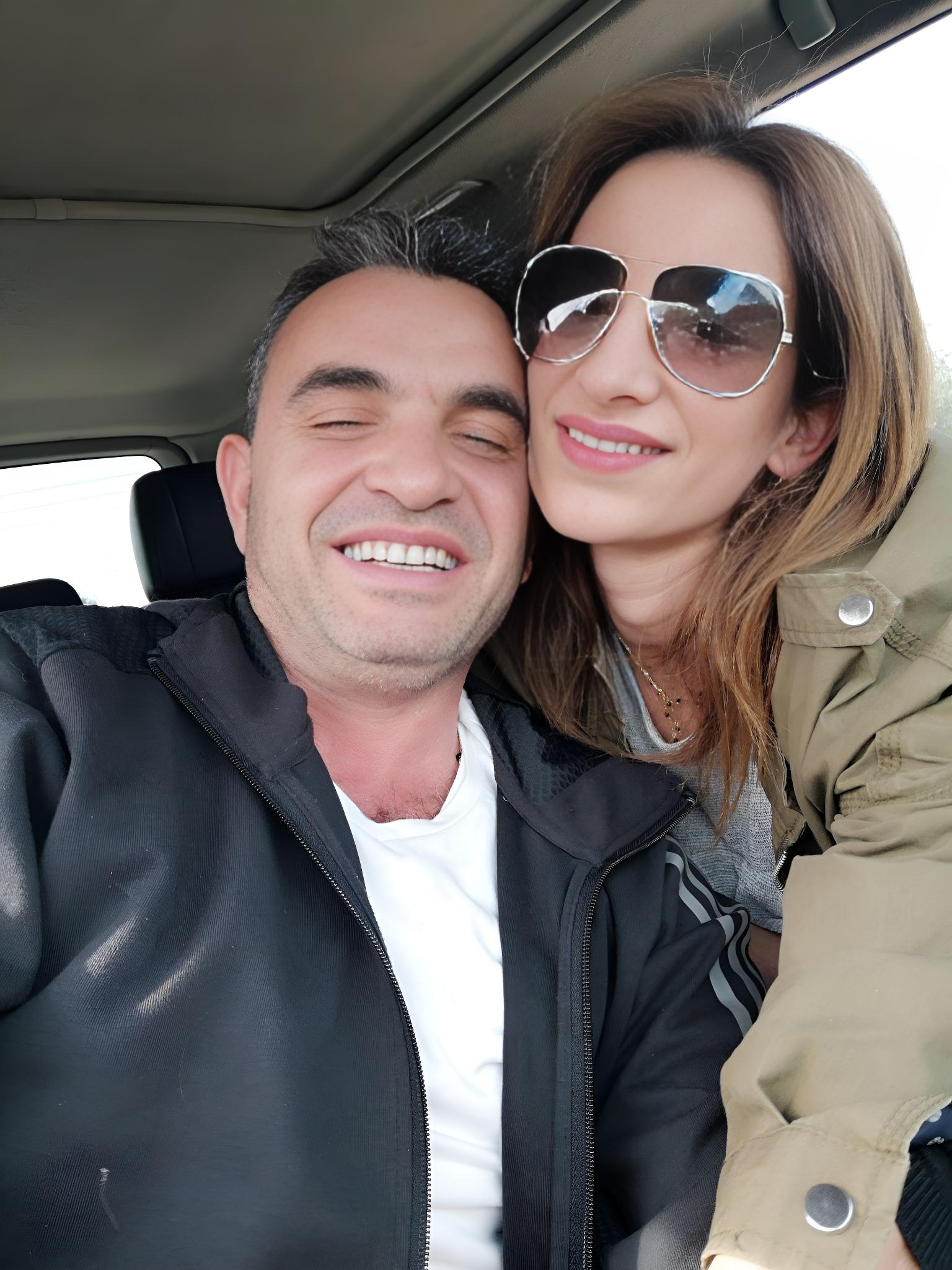 Caline Zeaiter S Sex IM (9).png