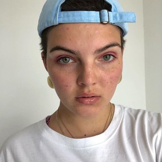 Camren-Bicondova-R009