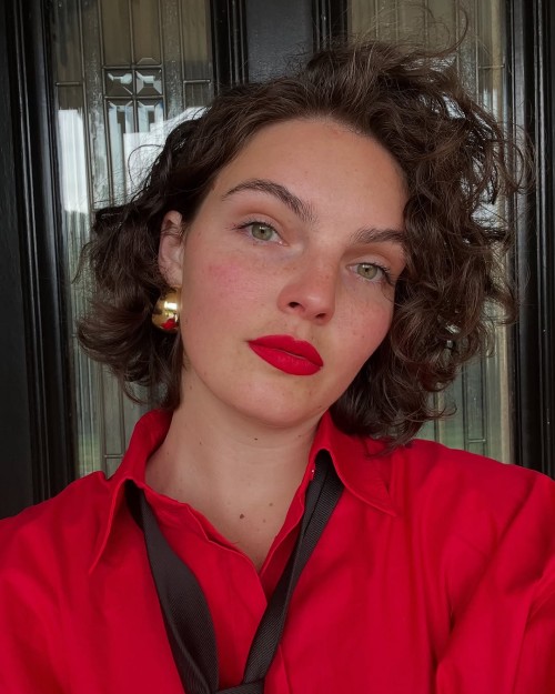 Camren-Bicondova-R027.jpg
