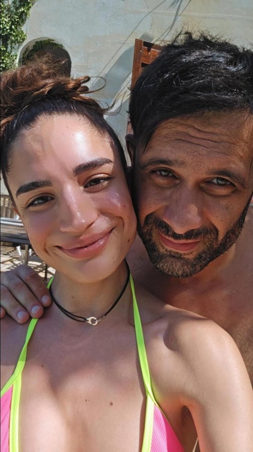 Candie-Luciani--Enjoying-the-Pool-with-Emmanuel-Torquemada1a43846db2ec2d574.jpg