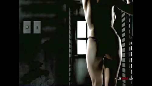 Carla-Gugino-Nude-Scenes-From-_Sin-City_-Colorized---Google-Chrome-2025-09-10-09-03-302829ce1ede5bbbbc.mp4