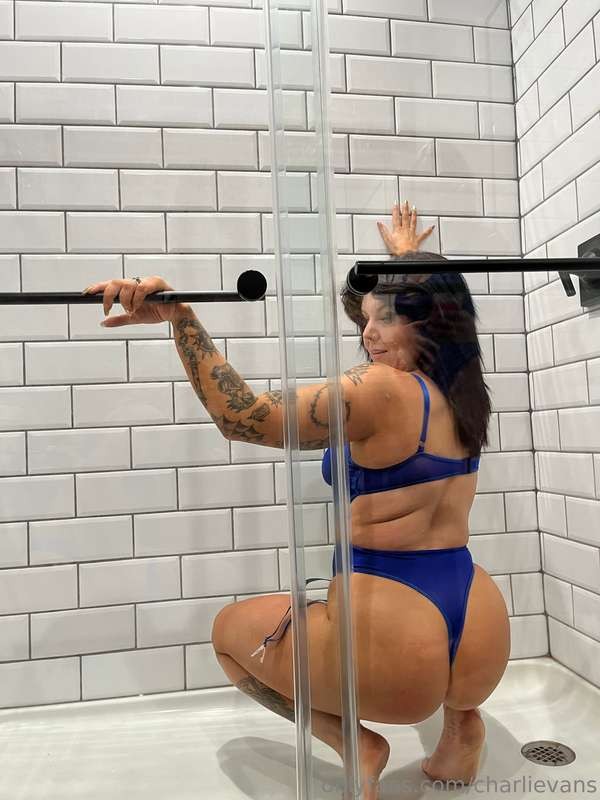 Charli Evans14.jpg