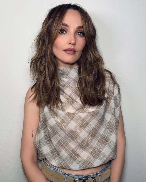 Chloe-Fineman-R002954150181333cf98.jpg