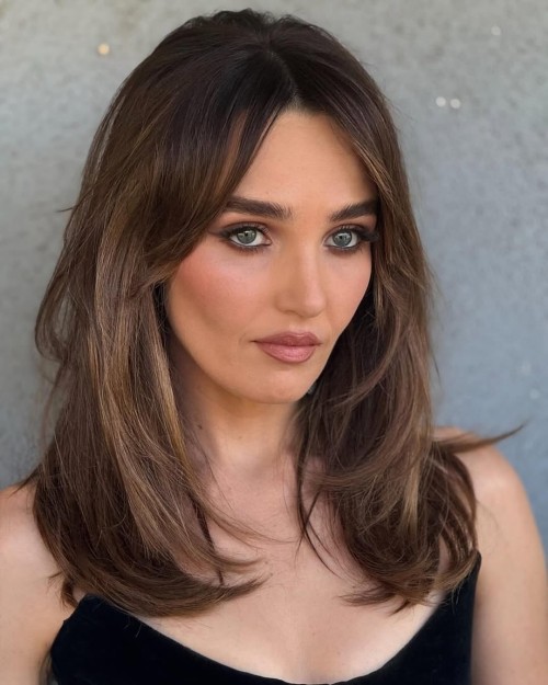 Chloe-Fineman-R017e058156a81863bcd.jpg