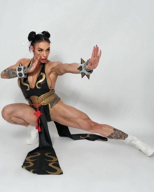 Chun-li-What-cosplay-should-I-do-next---christianpena.photos-Costume--rachelle_carter-chunli-cosplay-cosplaygirl-2af77269a14f2fcd6.jpg