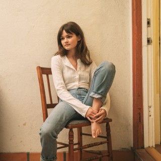 Ciara-Bravo-R003
