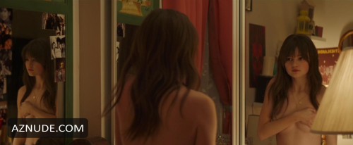 Ciara-Bravo-R022.jpg