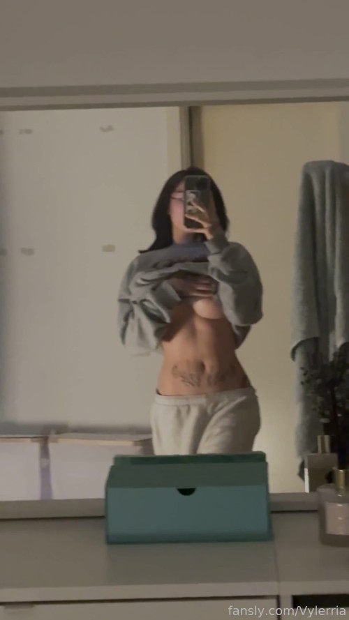 CyberDrop--An-Uncensored-Filehosting-Service_50d402ecbdbff245c.mp4