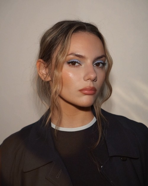 DafneKeen-2a46443557857bc05.jpg