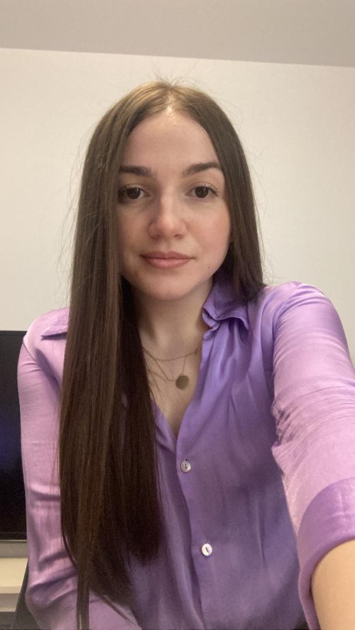 Dora-842a519047d0f035f.jpeg