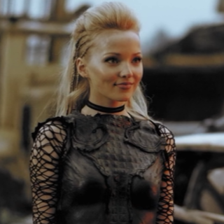 Dove-Cameron-R033443d51965e66c0fe