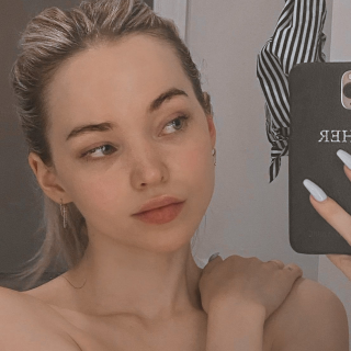 Dove-Cameron-R080fe6eb805dff441f1