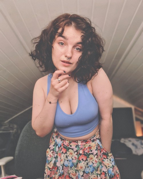 E3RFSjRWEAY1dkP0f9004295d767450.jpg