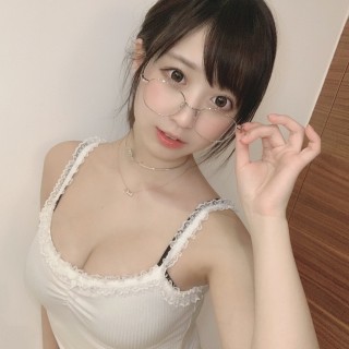 EX9xx5vU8AAeGgF5167e658c70e9b29