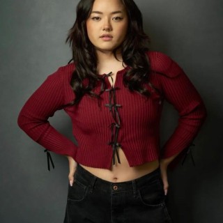 Elizabeth-Lizzy-Yu-R012