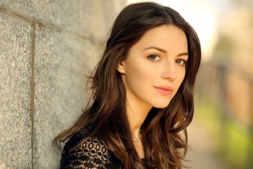 Ella-Hunt-R005.jpg