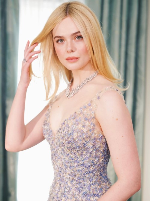 Elle_Fanning_-_Miles_Diggs_Golden_Globes_photoshoot__January_20260009.jpg