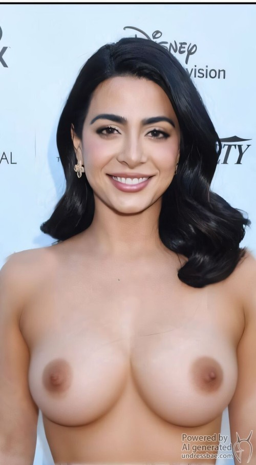 Emeraude-Toubia-F01400e2d6a50a31148b.jpeg