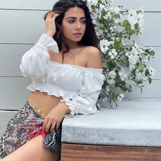 Emeraude-Toubia-R014887189a2bbc69494