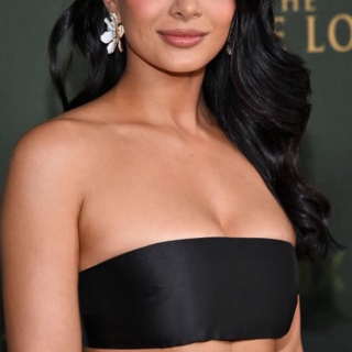 Emeraude-Toubia-R033a3c73ede23e9180d