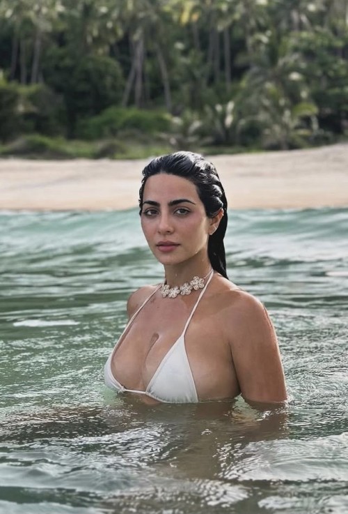 Emeraude-Toubia-R0417c06573f3d50a540.jpg