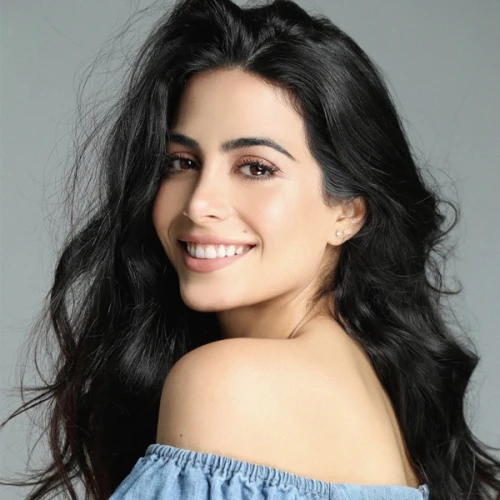Emeraude-Toubia-R047ca95de3312eb0ca3.webp