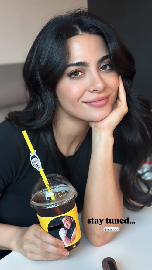 Emeraude-Toubia-R0518559b7376191c075.jpg