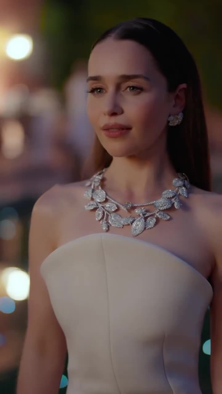 Emilia-Clarke-R0102e9130859ab758bf.mp4