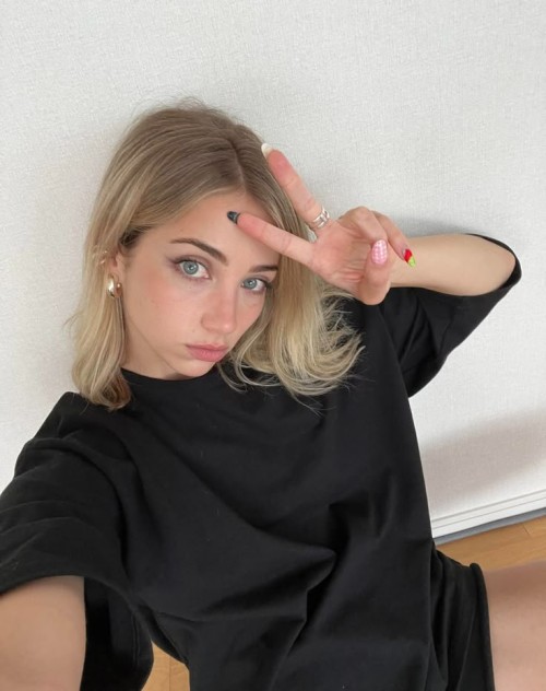 Emily-Rudd-R0068f2255a10d1d5187.jpeg