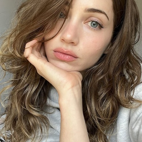 Emily-Rudd-R0072d3ce94cbb216405.jpg