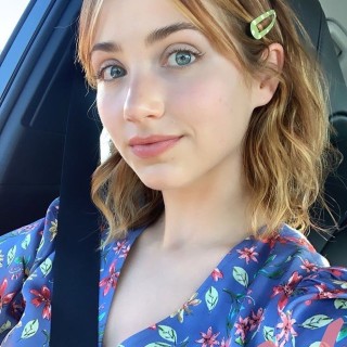 Emily-Rudd-R02032b5e6e138bd3ab6