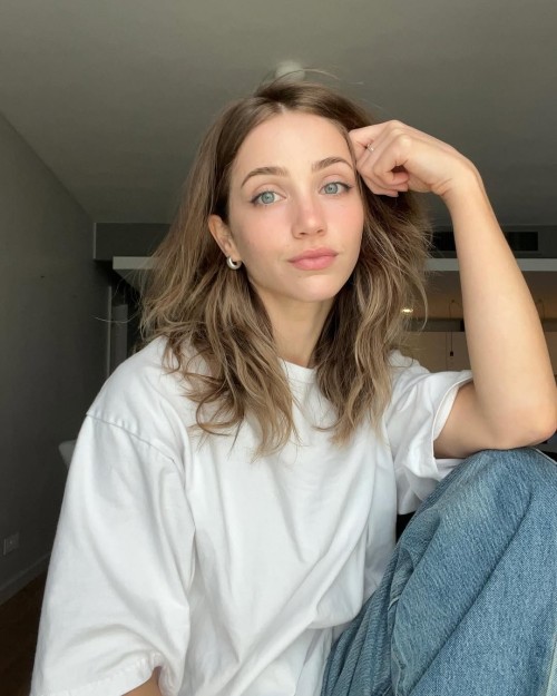 Emily-Rudd-R040f8866a1447674cfa.jpg