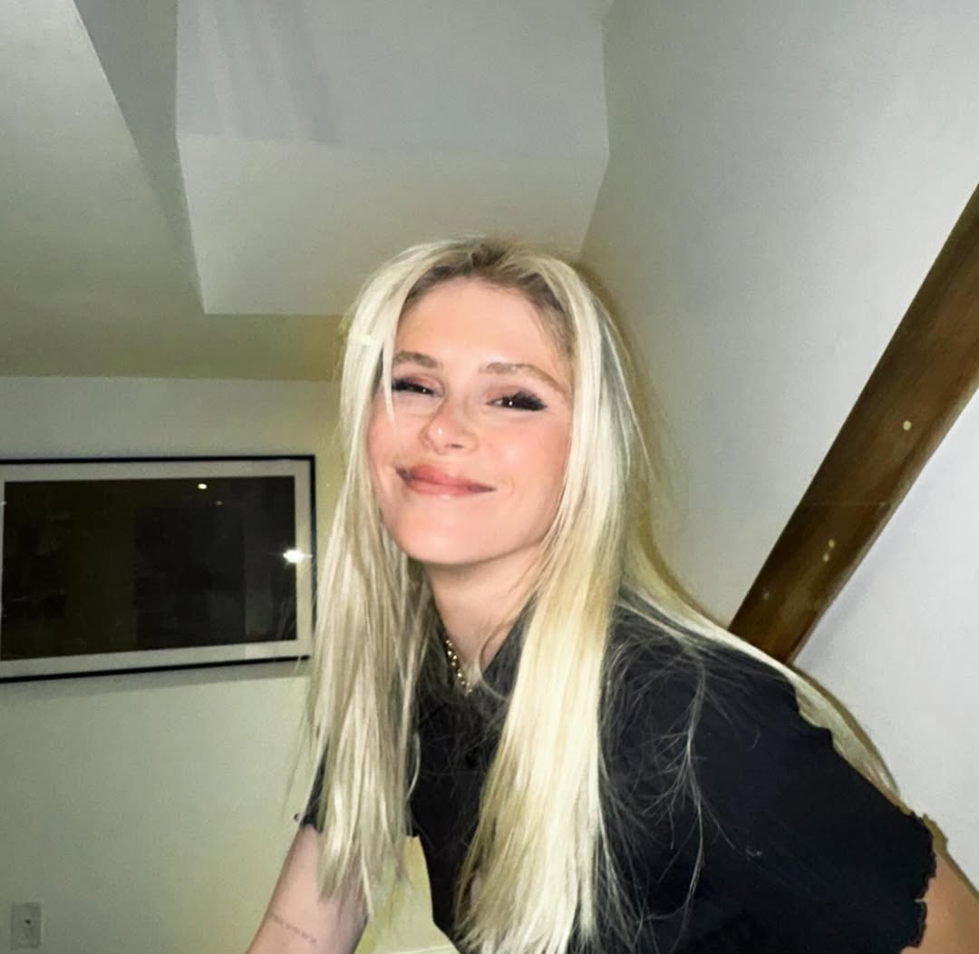 Erin Moriarty R013.png