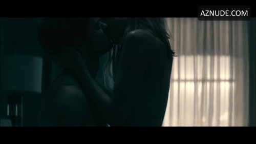 Erin-Moriarty-R036bdd2d4bf6fc31ecb.mp4