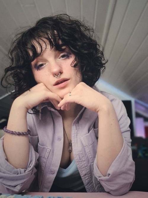 EyhL8Z1W8AM6VcG892a970d88155c10.jpg