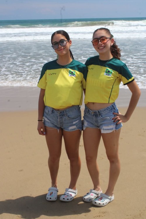 FB_IMG_1758337252217896fc966788a68c9.jpg