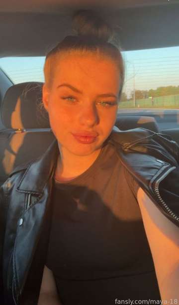 Fansly---maya-183040c7863606f957.jpg