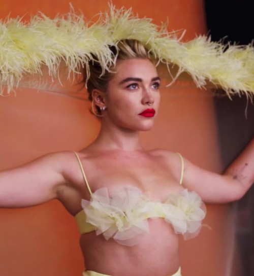 Florence-Pugh-R017be2b12675a97b1e1.jpg