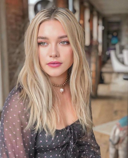 Florence-Pugh-R021a18530e385706e3f.jpg