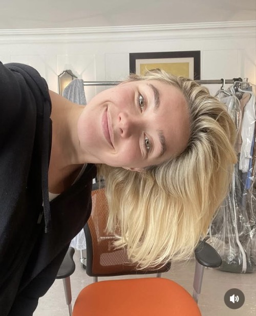Florence-Pugh-R0640ce706147377afcc.jpg