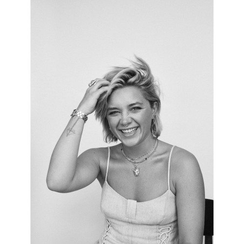 Florence-Pugh-R073e0e7c98c671dd25a.jpg