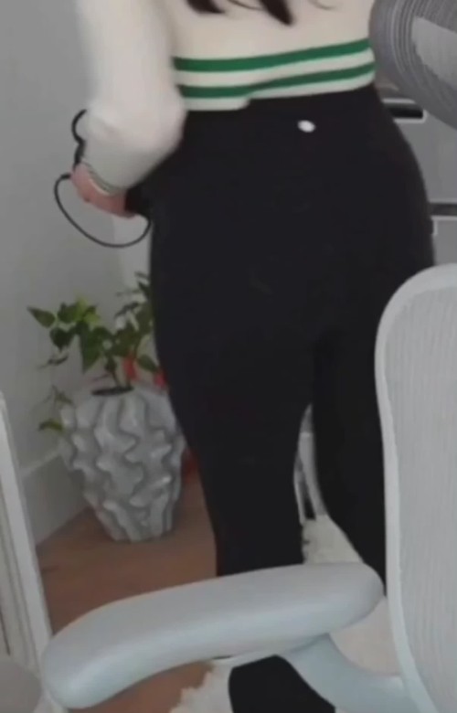 FullSizeRender4f6607a0469f031d.mov