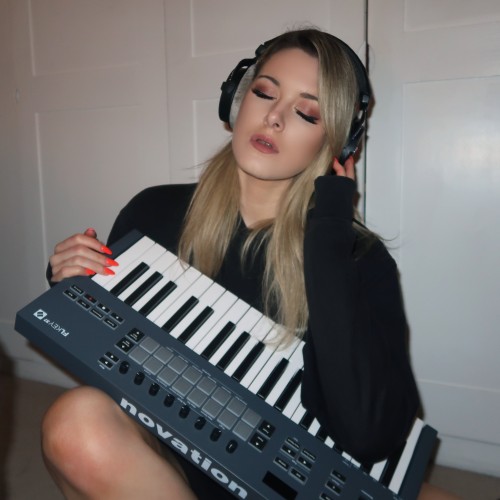 GDLxkRQWUAAevQCfc47d55d3595e2ef.jpg