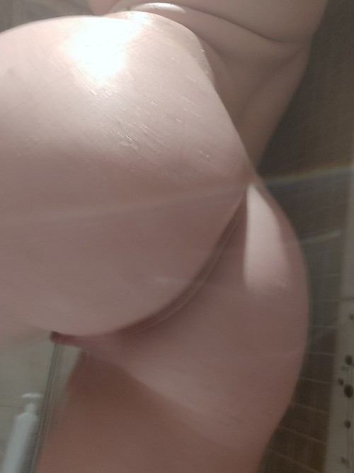 GgyVpaqWUAAaorV6dd91f48de6023d5.jpg